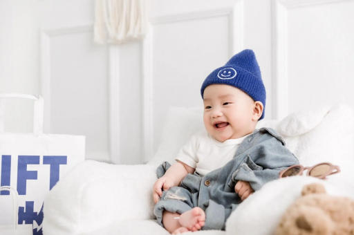 黔西南宝宝眼睛红红的 黔西南宝宝眼睛红红的